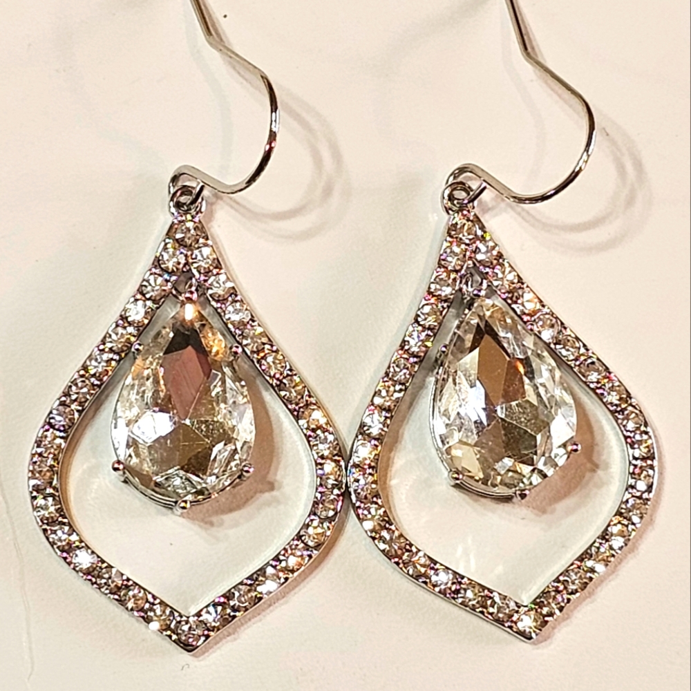Prosper teardrop cz earrings